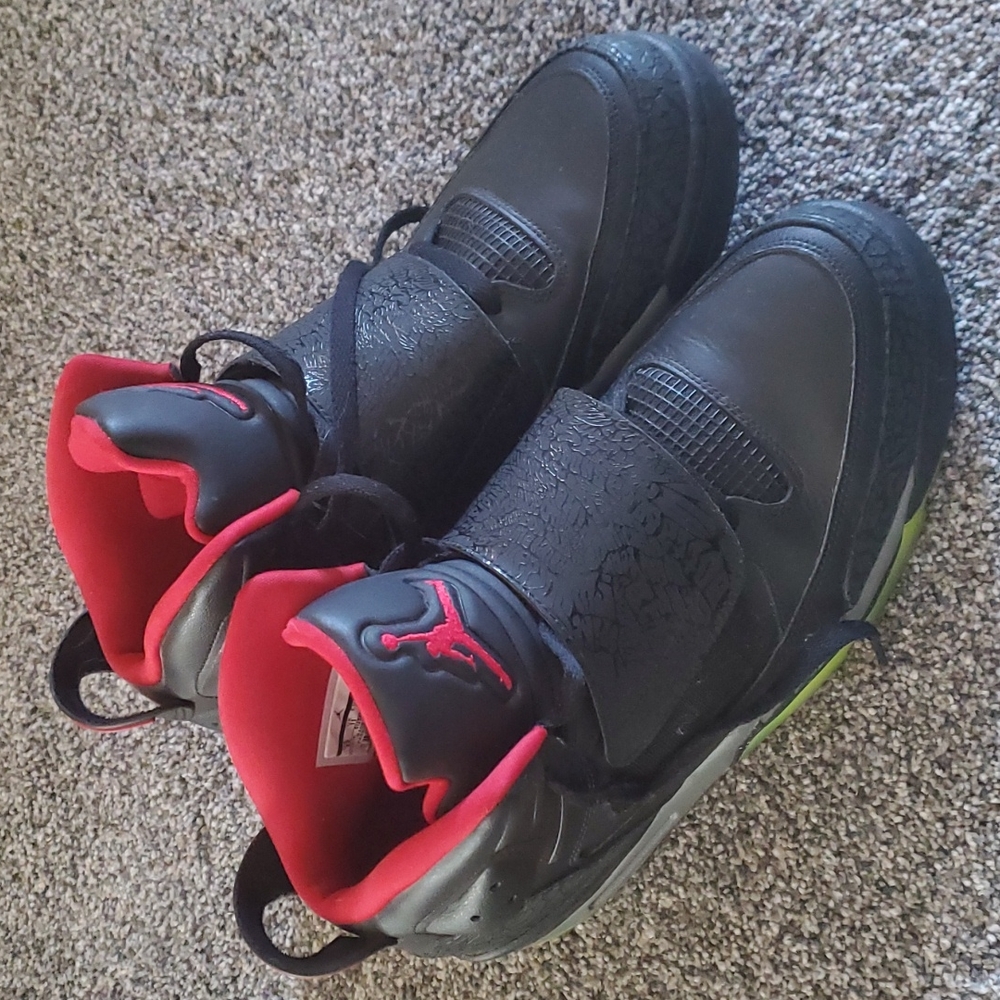 Men's Air Jordan Sneakers
